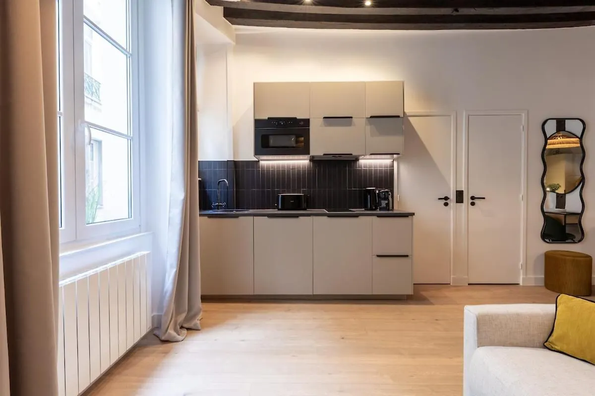 Апартаменты Parisian Luxury Living Rue Dauphine Saint-Germain-Des-Pres